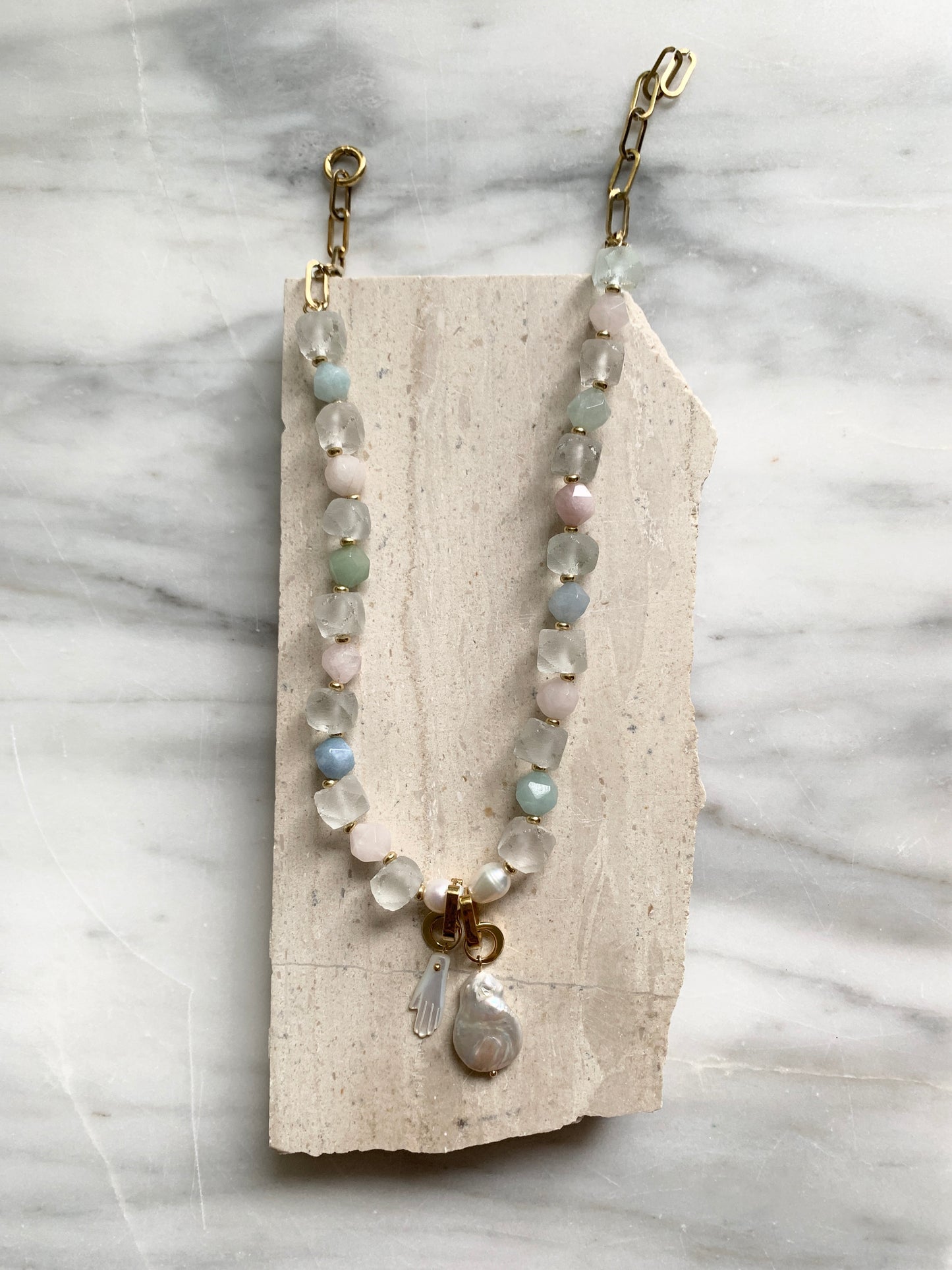 PASTEL PEARL Necklace