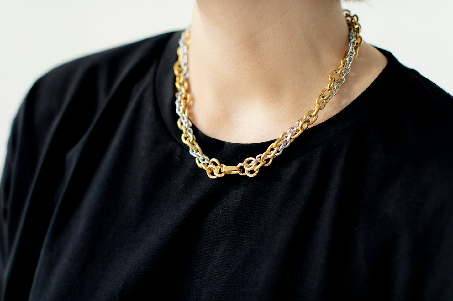 Double-Twist AIRAM Chain Necklace
