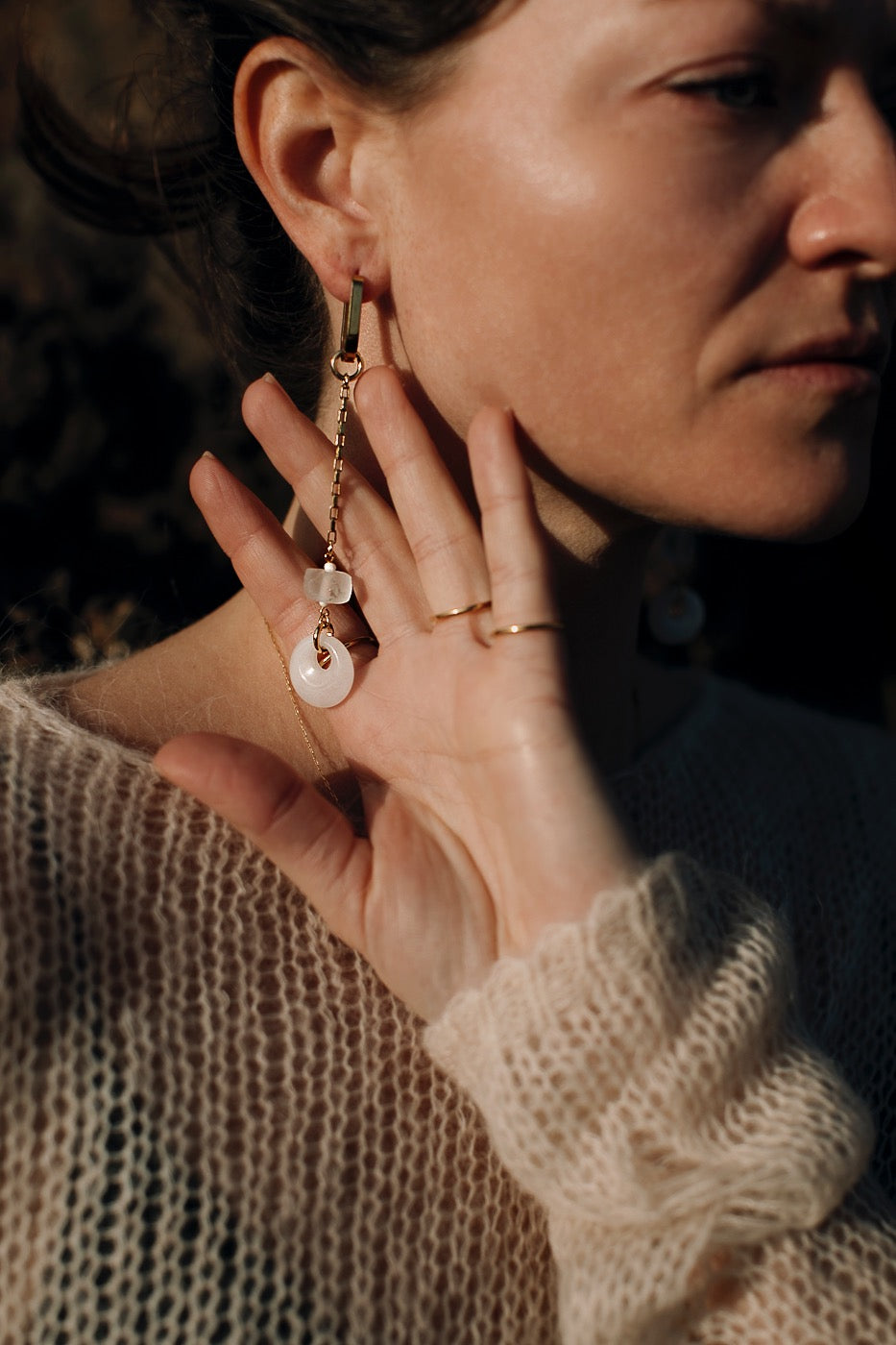 IN BALANCE WHITE Earrings & Bracelet
