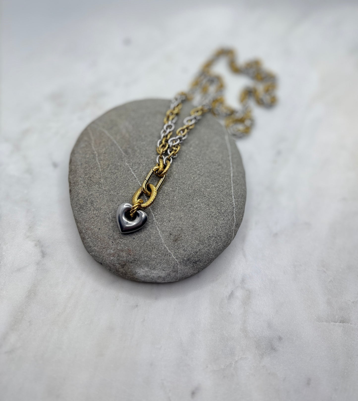 Chunky Heart Twist Chain Necklace