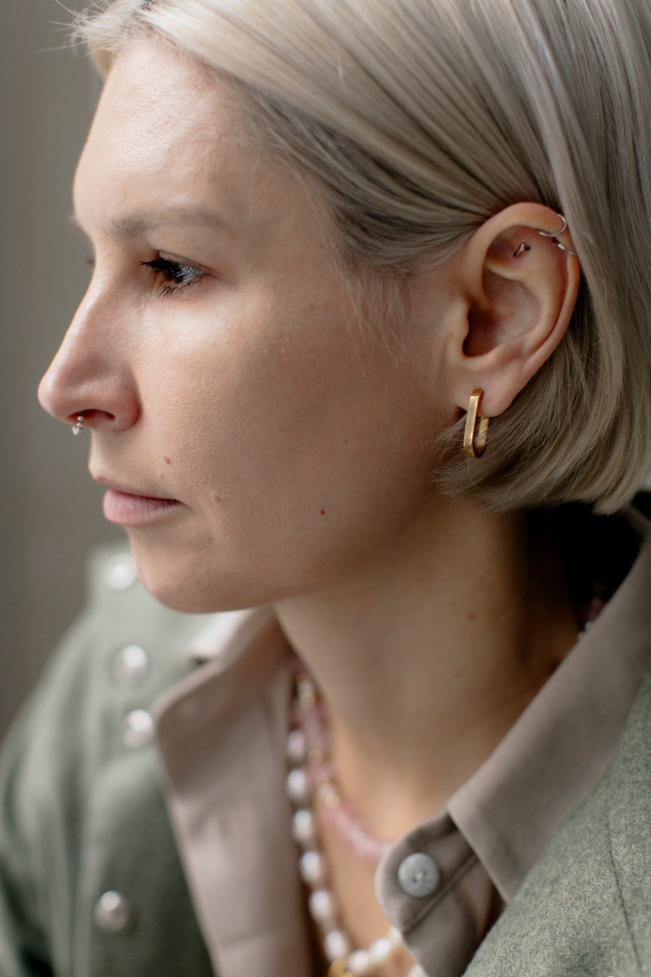BASICS Oval Hoop Earrings