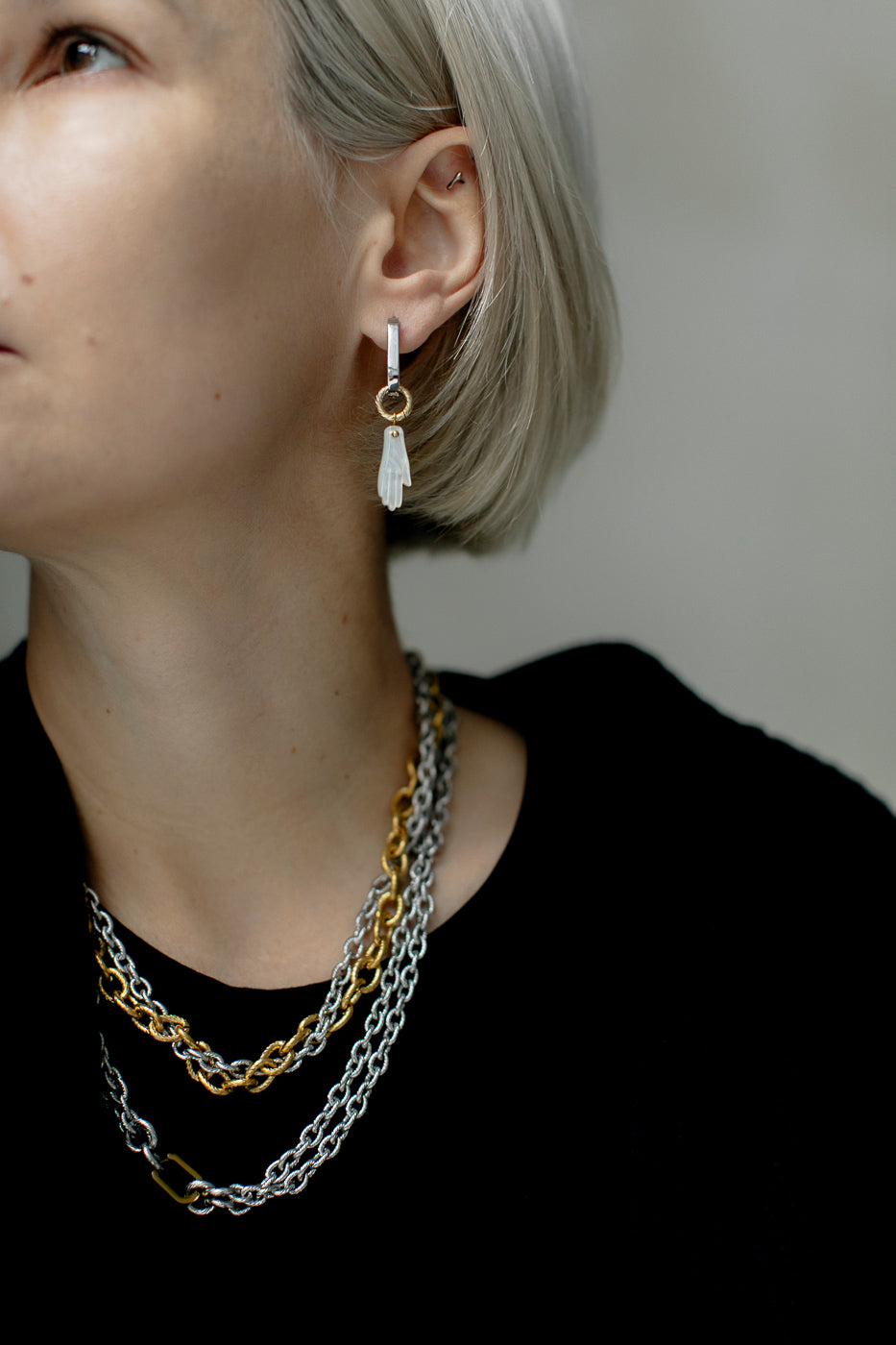 BASICS Oval Hoop Earrings
