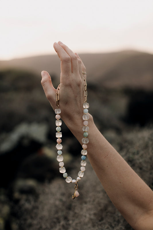 PASTEL PEARL Necklace